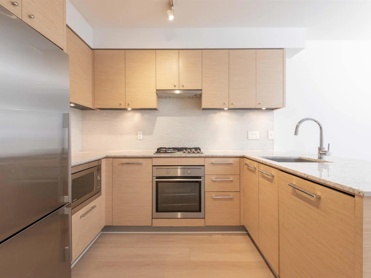 803-6180 Cooney Road, Richmond, BC, V6Y 0H2 - 3