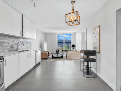1011-66 W Cordova Street - 2