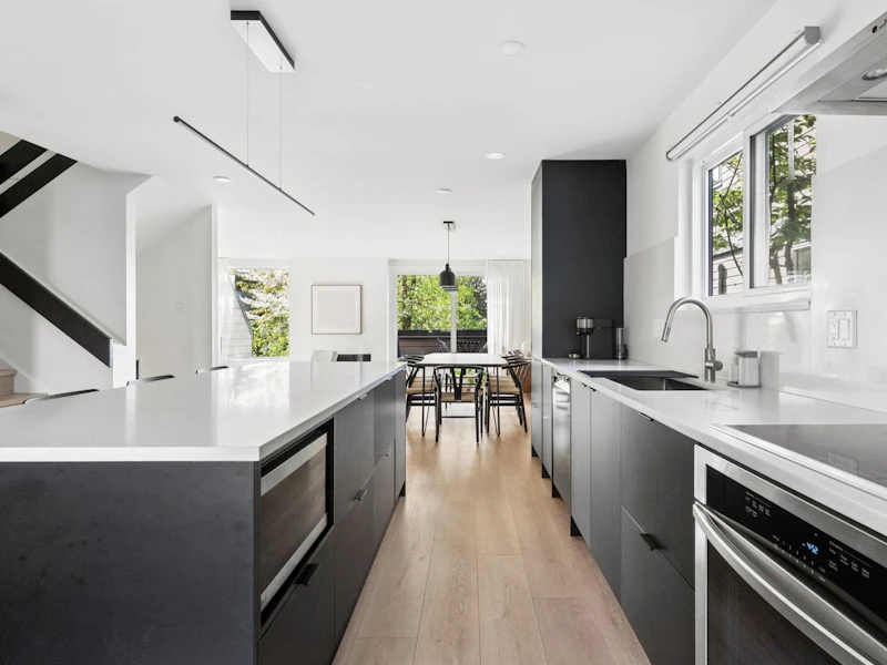 3951 Springtree Drive, Vancouver BC V6L 3E2