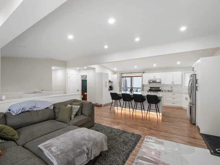 8057 Waxberry Crescent, Mission, BC, V2V 5C3 - 4