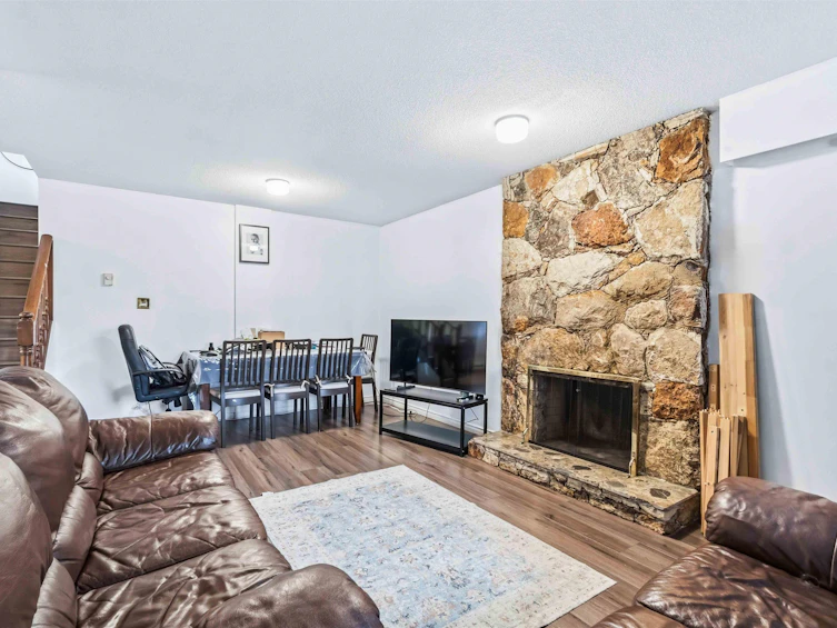 8680 Citadel Crescent, Richmond, BC, V7C 4T3 - 4