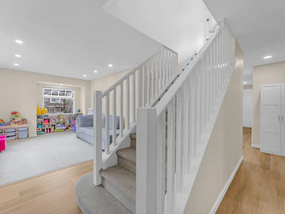 21-15188 62a Avenue - 3