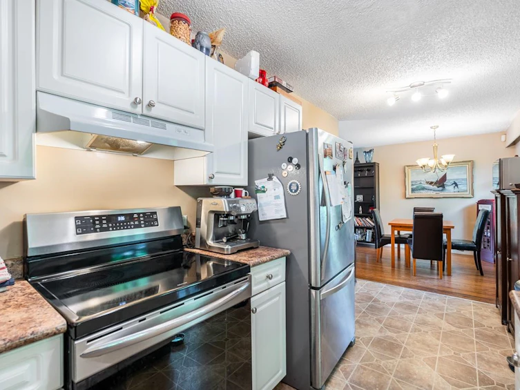 11288 135 Street, Surrey, BC, V3R 2Z7 - 14