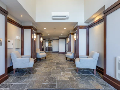 103-1551 Foster Street - 3