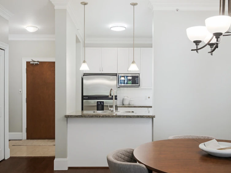 103-1551 Foster Street, Surrey, BC, V4B 5M1 - 10