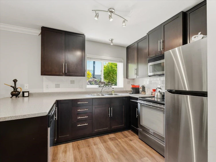 1087 Finlay Street, Surrey, BC, V4B 4K7 - 37