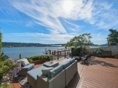 648 Alderside Road - 3