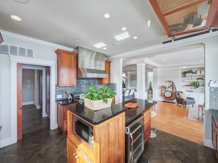 648 Alderside Road, Port Moody, BC, V3H 3A5 - 16