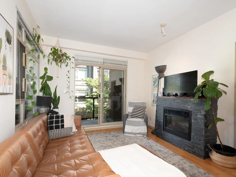 202-200 Capilano Road, Port Moody, BC, V3H 5N1 - 8