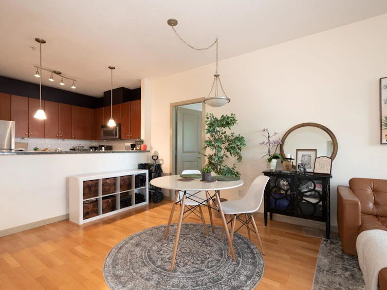 202-200 Capilano Road, Port Moody, BC, V3H 5N1 - 13