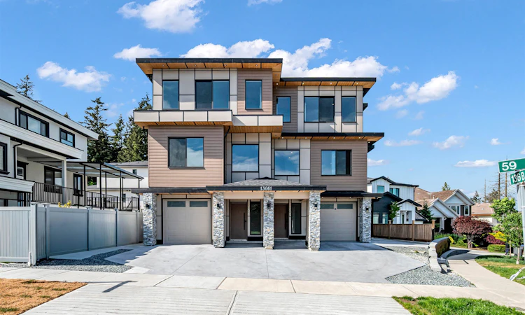 102-13661 59 Avenue