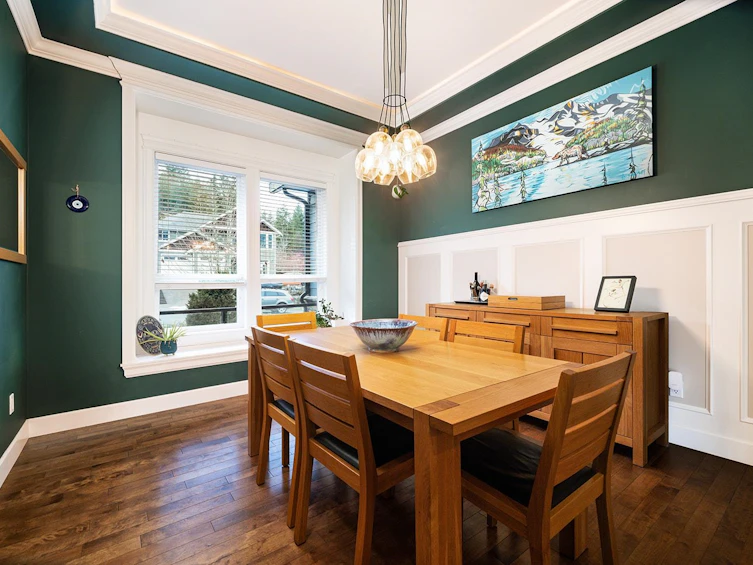 1031 Jay Crescent, Squamish, BC, V8B 0P2 - 5