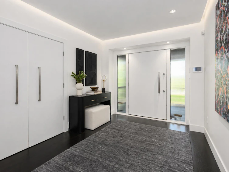 3262 W 1st Avenue, Vancouver, BC, V6K 1H5 - 4