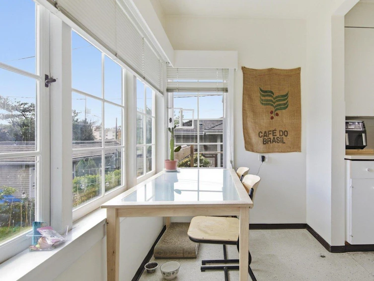 2506 W 15th Avenue, Vancouver, BC, V6K 2Z4 - 13