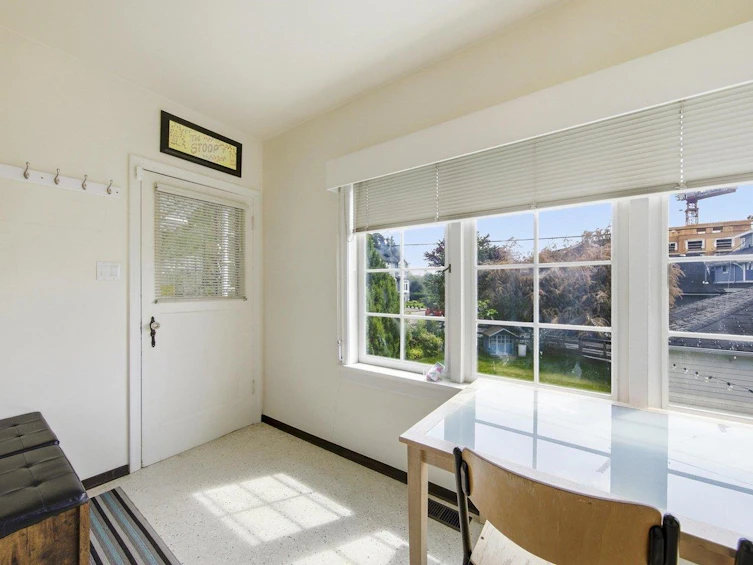 2506 W 15th Avenue, Vancouver, BC, V6K 2Z4 - 25