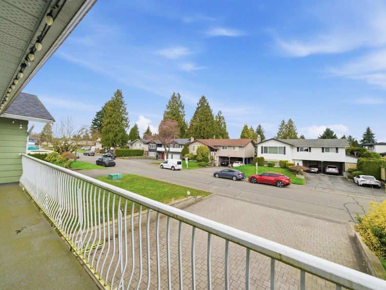 11926 82a Avenue, Delta, BC, V4C 2E6 - 18
