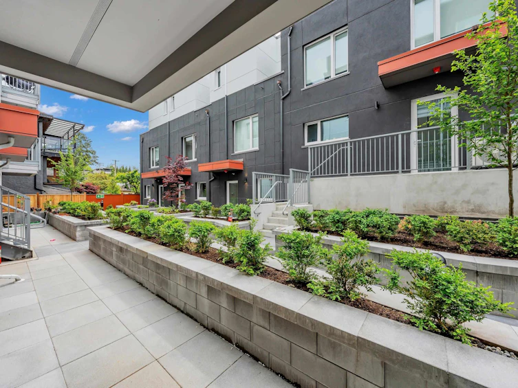 104-2250 E 1st Avenue, Vancouver, BC, V5N 1B6 - 32