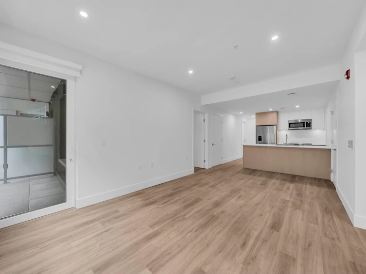 104-2250 E 1st Avenue, Vancouver, BC, V5N 1B6 - 10