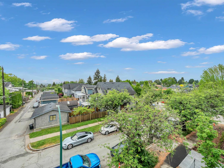 1732 Templeton Drive, Vancouver, BC, V5N 1B6 - 31