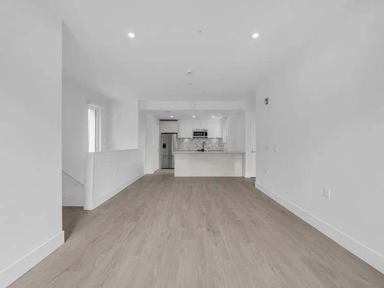 309-2250 E 1st Avenue, Vancouver, BC, V5N 1B6 - 15