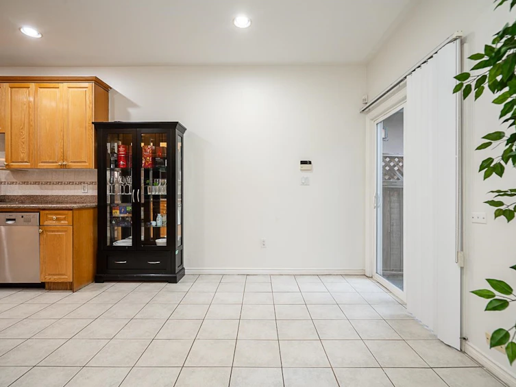 7408 18th Avenue, Burnaby, BC, V3N 1H5 - 20