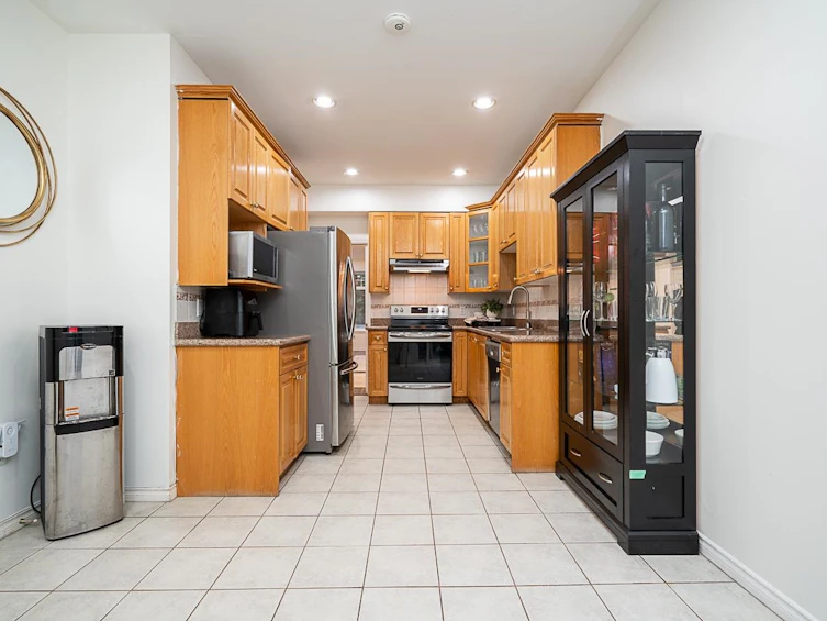 7408 18th Avenue, Burnaby, BC, V3N 1H5 - 19