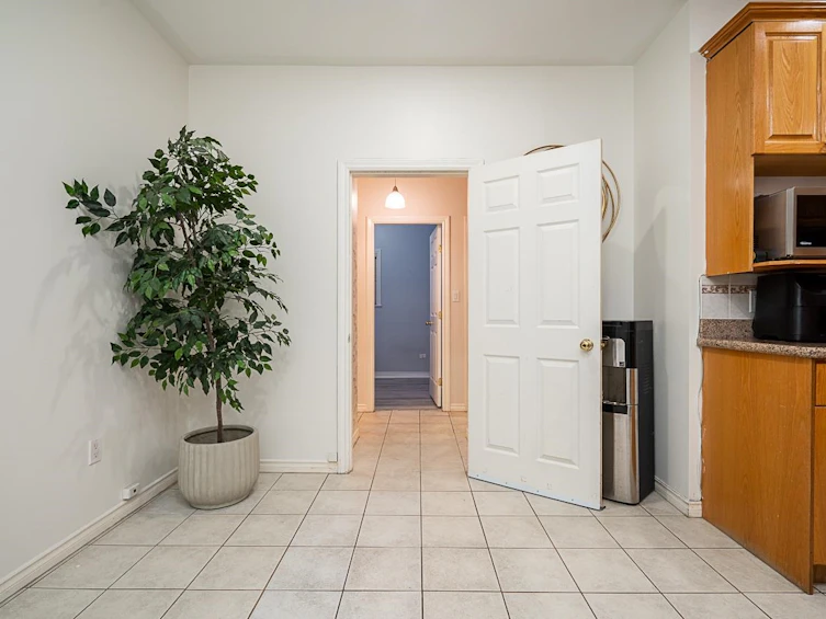 7408 18th Avenue, Burnaby, BC, V3N 1H5 - 21