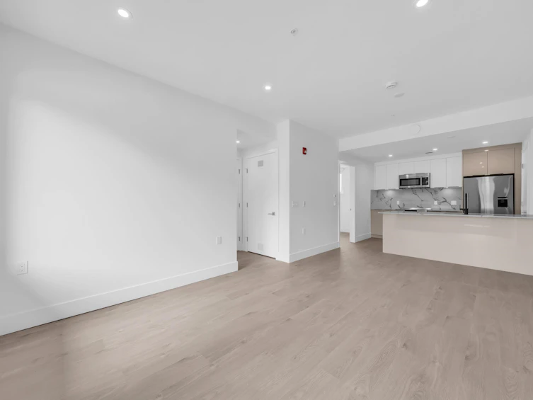 315-2250 E 1st Avenue, Vancouver, BC, V5N 1B6 - 10