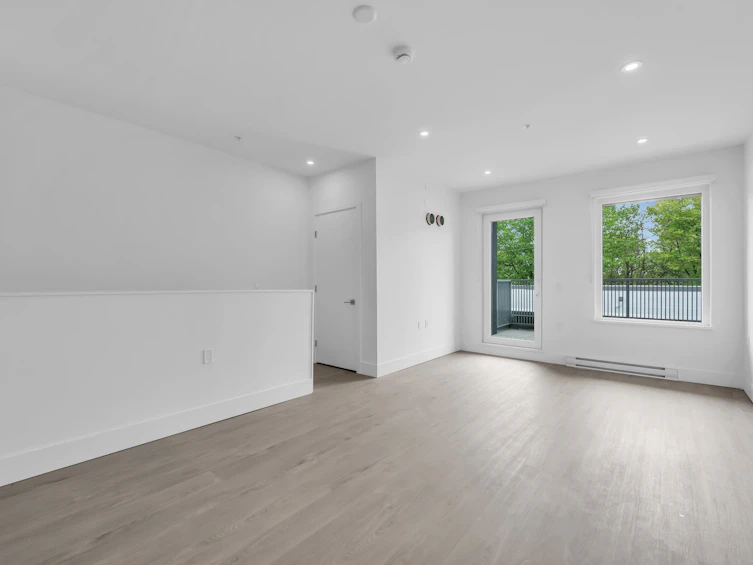 315-2250 E 1st Avenue, Vancouver, BC, V5N 1B6 - 12