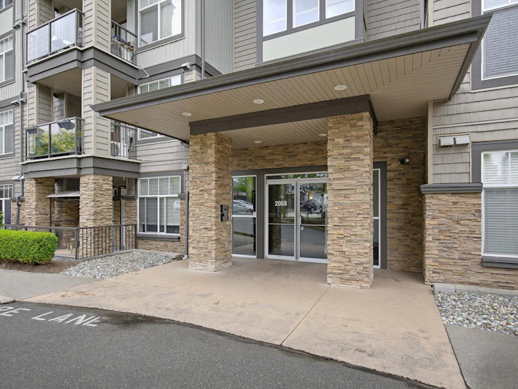 403-2068 Sandalwood Crescent, Abbotsford, BC, V2S 3H6 - 3