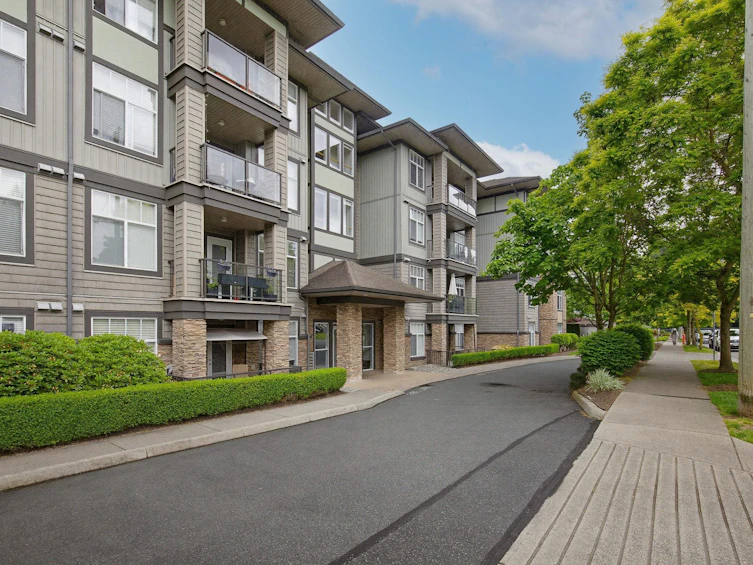 403-2068 Sandalwood Crescent, Abbotsford, BC, V2S 3H6 - 2