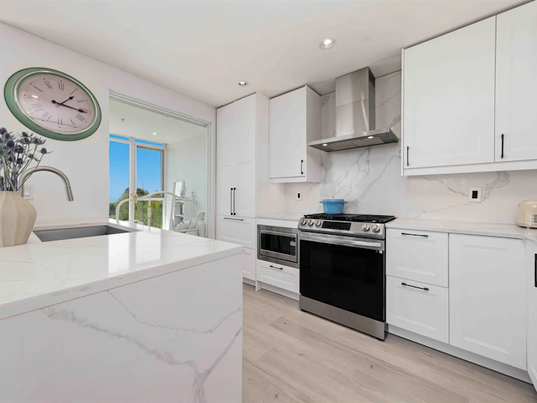 905-2688 West Mall, Vancouver, BC, V6T 2J8 - 14