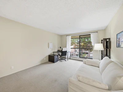310-8511 Ackroyd Road - 3