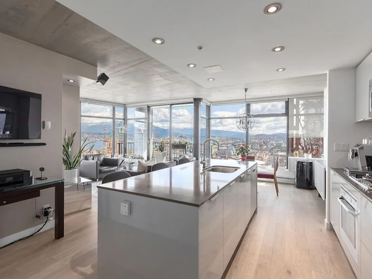 2903-128 W Cordova Street, Vancouver, BC, V6B 0E5 - 4