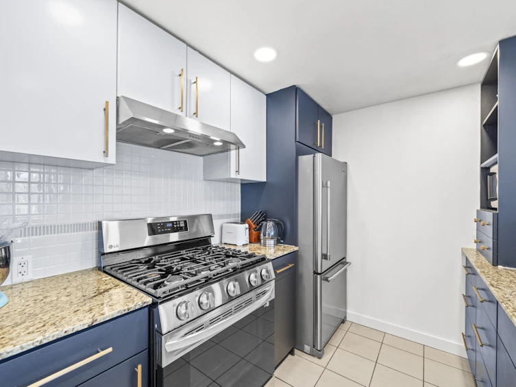 1807-583 Beach Crescent, Vancouver, BC, V6Z 3E6 - 10