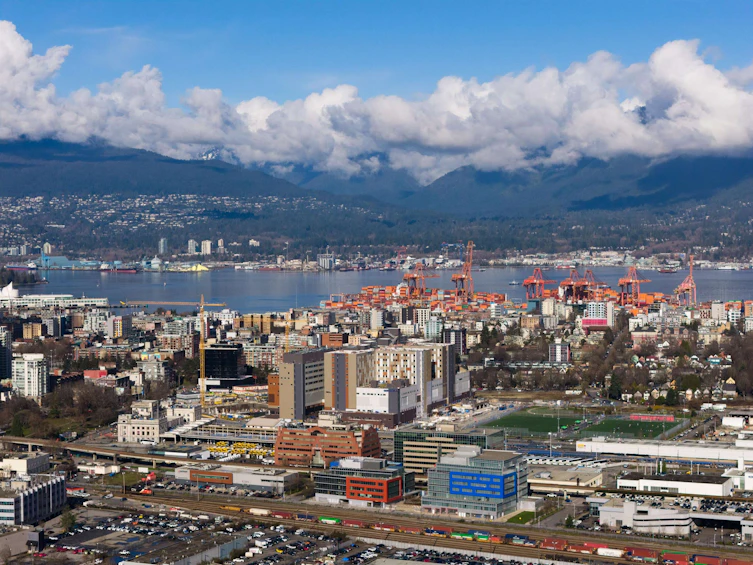 529 E 6th Avenue, Vancouver, BC, V5T 1K9 - 24