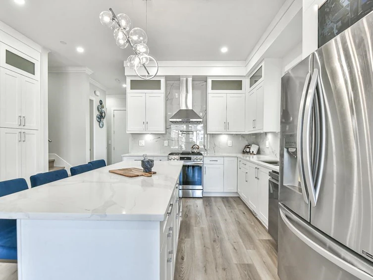 7422 196 Street, Surrey, BC, V2Y 3R7 - 12