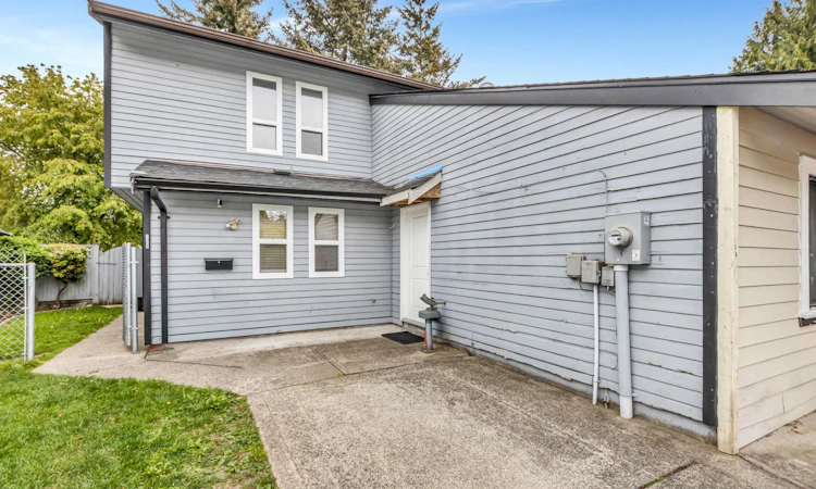 7368 Parkwood Drive