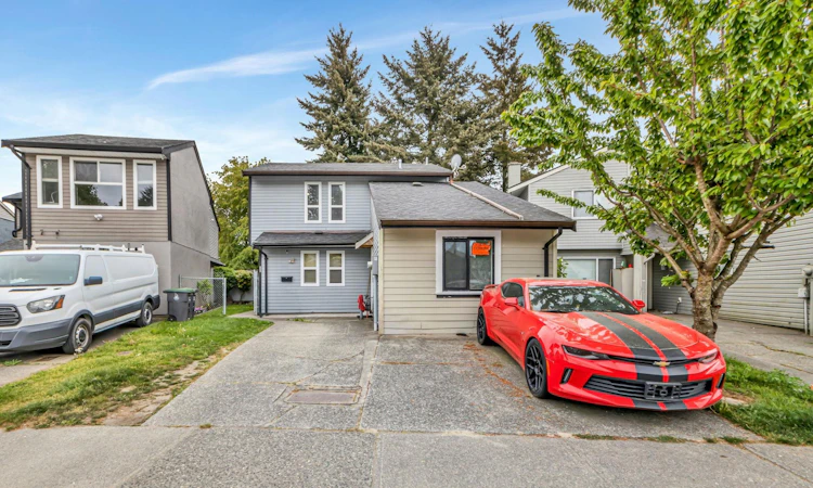 7368 Parkwood Drive