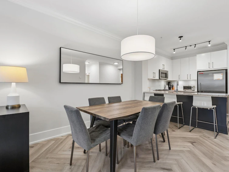 107-159 W 22nd Street, North Vancouver, BC, V7M 0B6 - 2