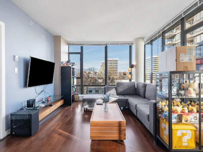808-6888 Alderbridge Way - 3