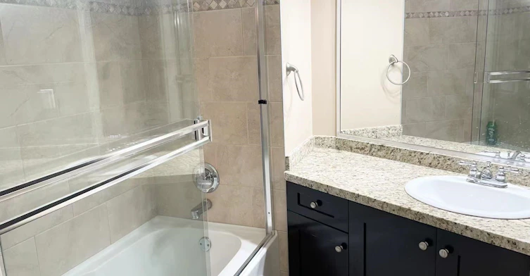Upper-1458* 59a Avenue, Surrey, BC, V3S 7B5 - 18