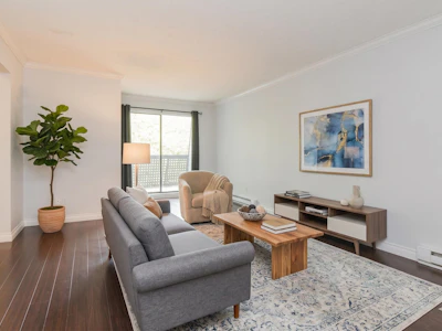 212-17661 58a Avenue - 2