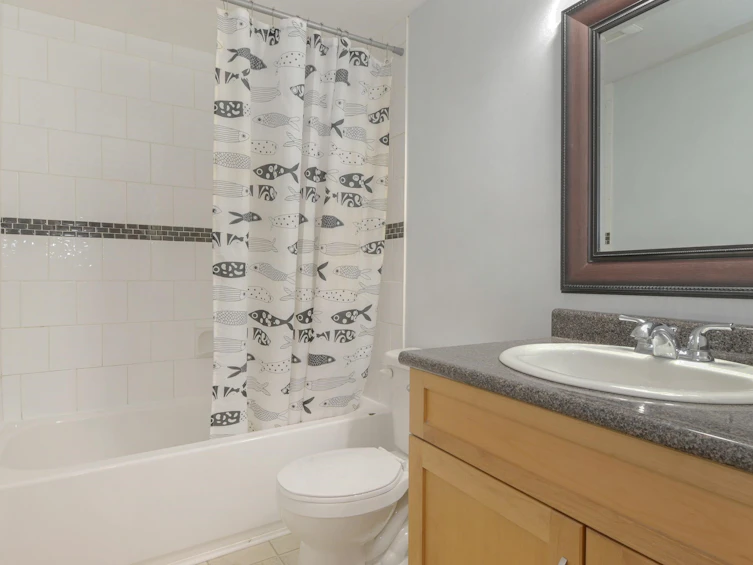 212-17661 58a Avenue, Surrey, BC, V3S 1N4 - 20