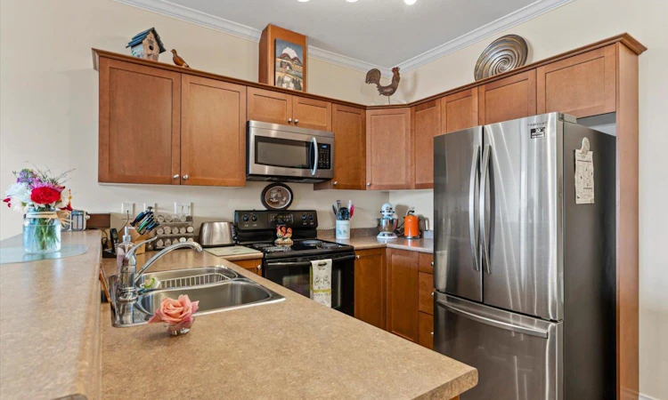 401-45645 Knight Road