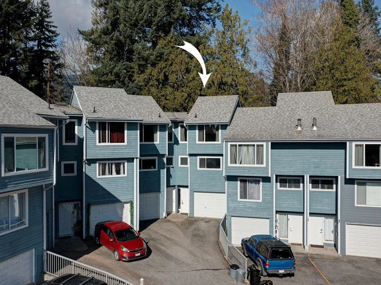 5-822 Gibsons Way, Gibsons, BC, V0N 1V7 - 2