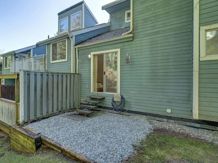 5-822 Gibsons Way, Gibsons, BC, V0N 1V7 - 23