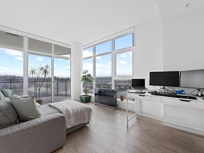 703-5333 Goring Street - 5