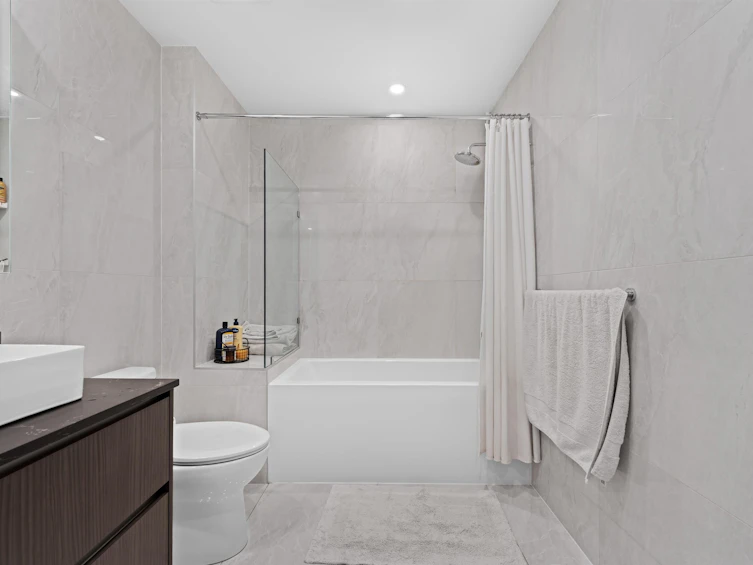 703-5333 Goring Street, Burnaby, BC, V5B 3A2 - 21