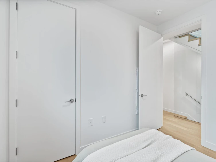 2-4963 Chester Street, Vancouver, BC, V5W 3A7 - 18